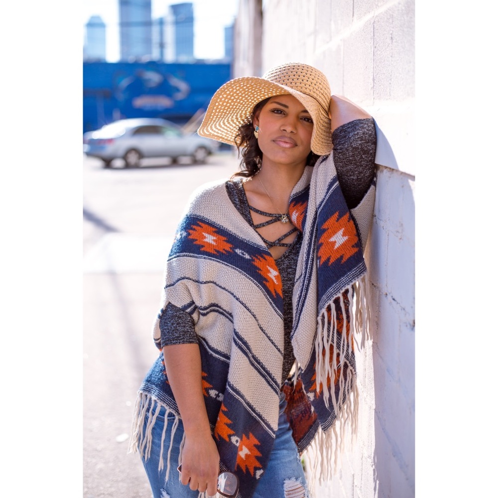 Meet your Posher, Laurel